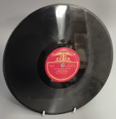 Трио ЛОС-ПАНЧОС: «Безумная любовь» и «Целуй меня крепче», Апрелевский завод. 1950е гг.