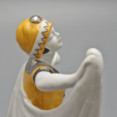 Статуэтка в стиле ар-деко «Танцовщица с фатой», фарфор, фабрика Galluba&Hofmann, Германия, 1920-е