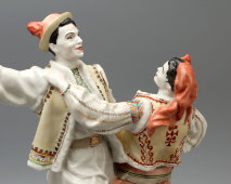 Статуэтка «Коломыйка» (карпатский танец), скульптор О. Рапай, Украина, Городница, 1960-70 гг.