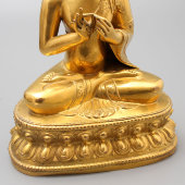 Старинная настольная статуэтка Будды, чеканка, позолота, Китай, 19 в.