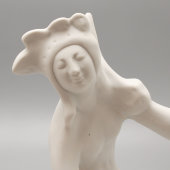 Фарфоровая скульптура «Похищение Европы», создана по модели В. А. Серова 1910 г., бисквит, ЛФЗ, 1930-е
