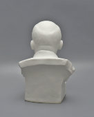 Настольный бюст В. И. Ленина, скульптор Томский H. В., бисквит, ЛФЗ, 1933 г.