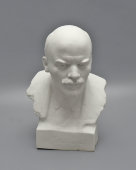Настольный бюст В. И. Ленина, скульптор Томский H. В., бисквит, ЛФЗ, 1933 г.