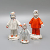 Статуэтка «Зима», малый вариант, скульптор Бржезицкая А. Д., фарфор, Дулевский завод, 1950-60 гг.