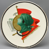 Настенная декоративная агитационная тарелка «Колхозное крестьянство», фаянс, Песоченская фабрика, 1920-е