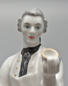 Фигурка «Химик Виноградов Д. И.», скульптор Садиков Г. Б., фарфор, ЛФЗ, 1960-е