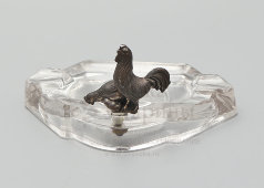 Пепельница с изображением Триумфальной арки «Курочки», стекло, бронза, Франция, 1920-30 гг.