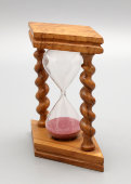 Старые песочные часы в деревянном корпусе, Европа, сер. 20 в.
