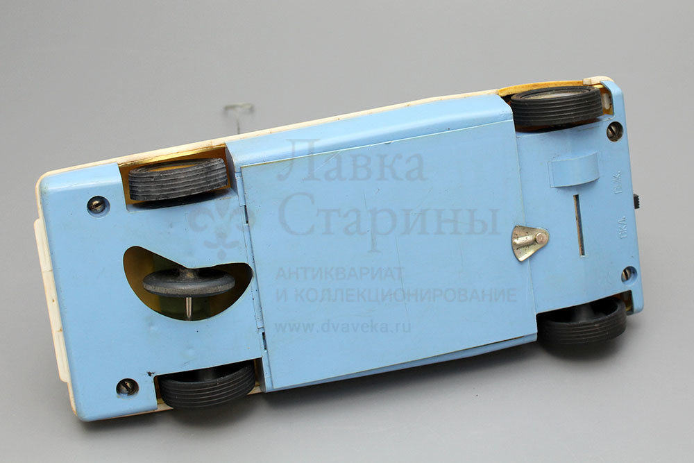Машинка опель астра игрушечная