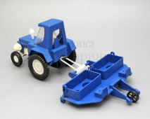 Советская игрушка «Трактор с сеялкой», пластмасса, Лобненская фабрика пластмассовой игрушки, 1980-е