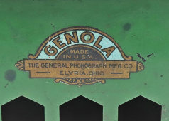 Старинный детский граммофон Genola, г. Элирия, штат Огайо,США, 1920-е