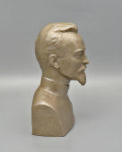 Бюст «Ф. Э. Дзержинский», скульптор Н. А. Теплов, СССР, 1982 г.