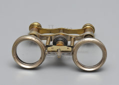 Старинный складной театральный карманный бинокль, латунь, стекло, Европа, 1900-е