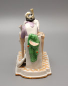 Статуэтка советского периода «Сплетницы» (Маникюр), Дулевский фарфор, автор Малышева Н. А., 1965 г.