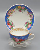 Старинная чайная пара, чашка с блюдцем «Букет с розами», фарфор, завод Дунашовых, Гжель, 1840-60 гг.