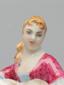 Статуэтка «Бесприданница» (в малиновом платье) по одноименной пьесе А. Н. Островского, скульптор Н. А. Малышева, фарфор Дулево, 1970-80 гг.