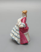 Статуэтка «Бесприданница» (в малиновом платье) по одноименной пьесе А. Н. Островского, скульптор Н. А. Малышева, фарфор Дулево, 1970-80 гг.