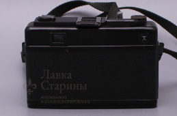 Советский малоформатный автоматический фотоаппарат «ФЭД–35 А», объектив «Индустар-81»