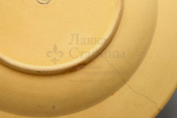 Антикварное декоративное блюдо «Царь Василий Иоаннович», майолика, гончарная мастерская при ХМП Строгановского училища, Россия, нач. 20 в.