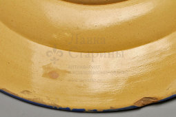 Антикварное декоративное блюдо «Царь Василий Иоаннович», майолика, гончарная мастерская при ХМП Строгановского училища, Россия, нач. 20 в.