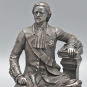 Настольные кабинетные часы «Ракета» в корпусе из бронзы и мрамора «Петр Великий», Россия, 1990-2000-е