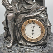 Настольные кабинетные часы «Ракета» в корпусе из бронзы и мрамора «Петр Великий», Россия, 1990-2000-е